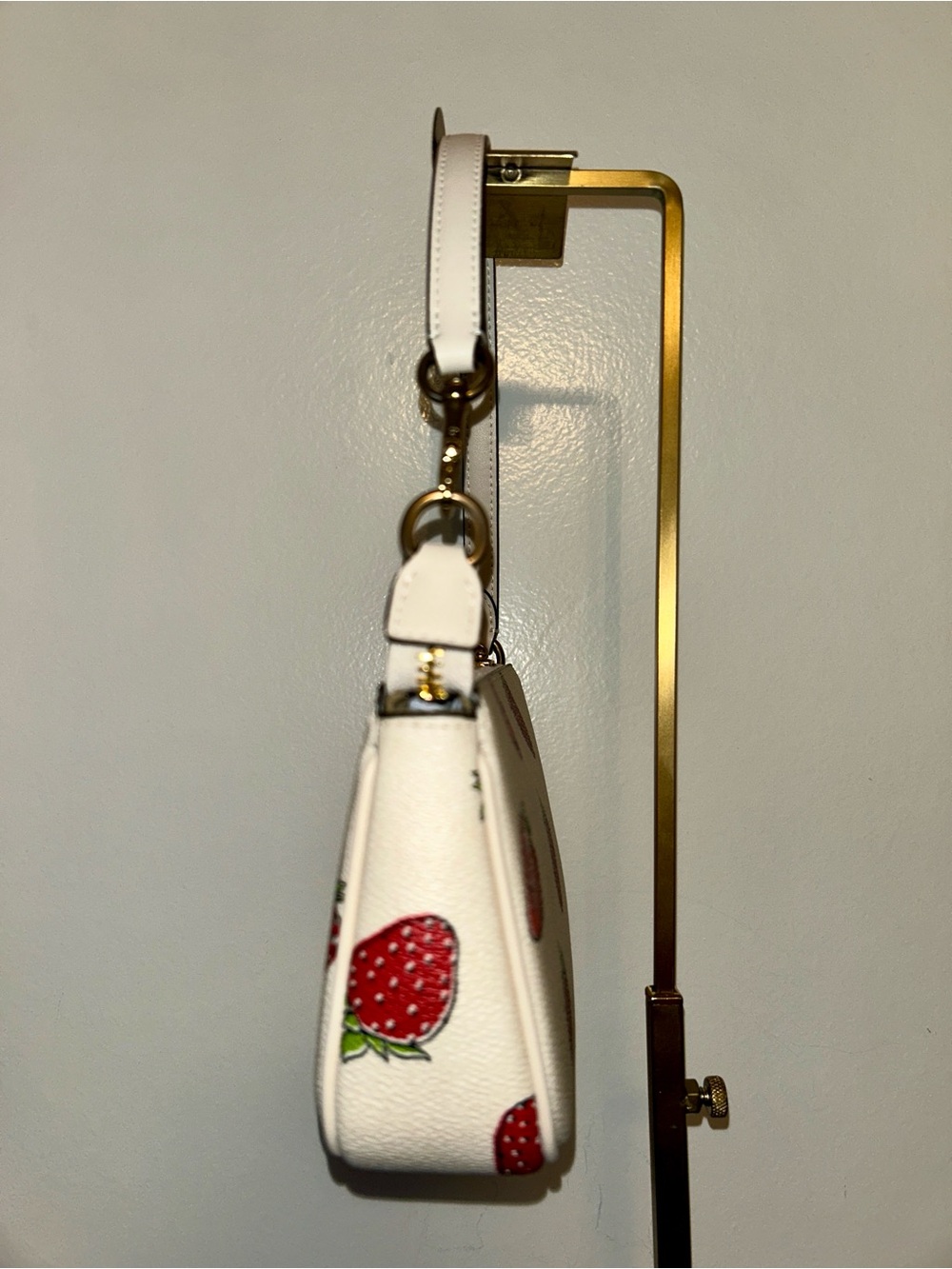 Coach Nolita 19 With Strawberry Print .  New Never been used. - Picture 3 of 9